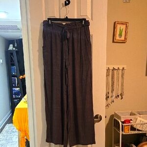 NWT LulaRoe Diane Wide Leg, Paper Bag Pants-Small